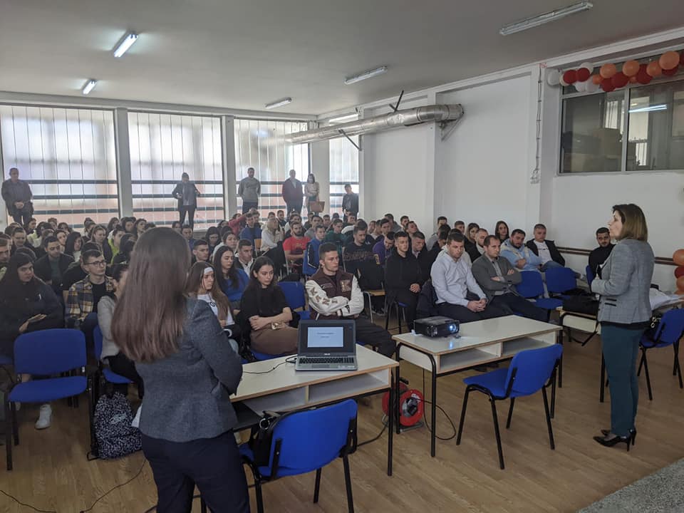 ЈУ “Стручна и техничка школа” Дервента